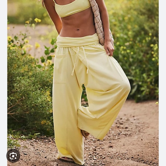 Free People Movement Hot Shot Sport Pants WHITE - Picture 1 of 8